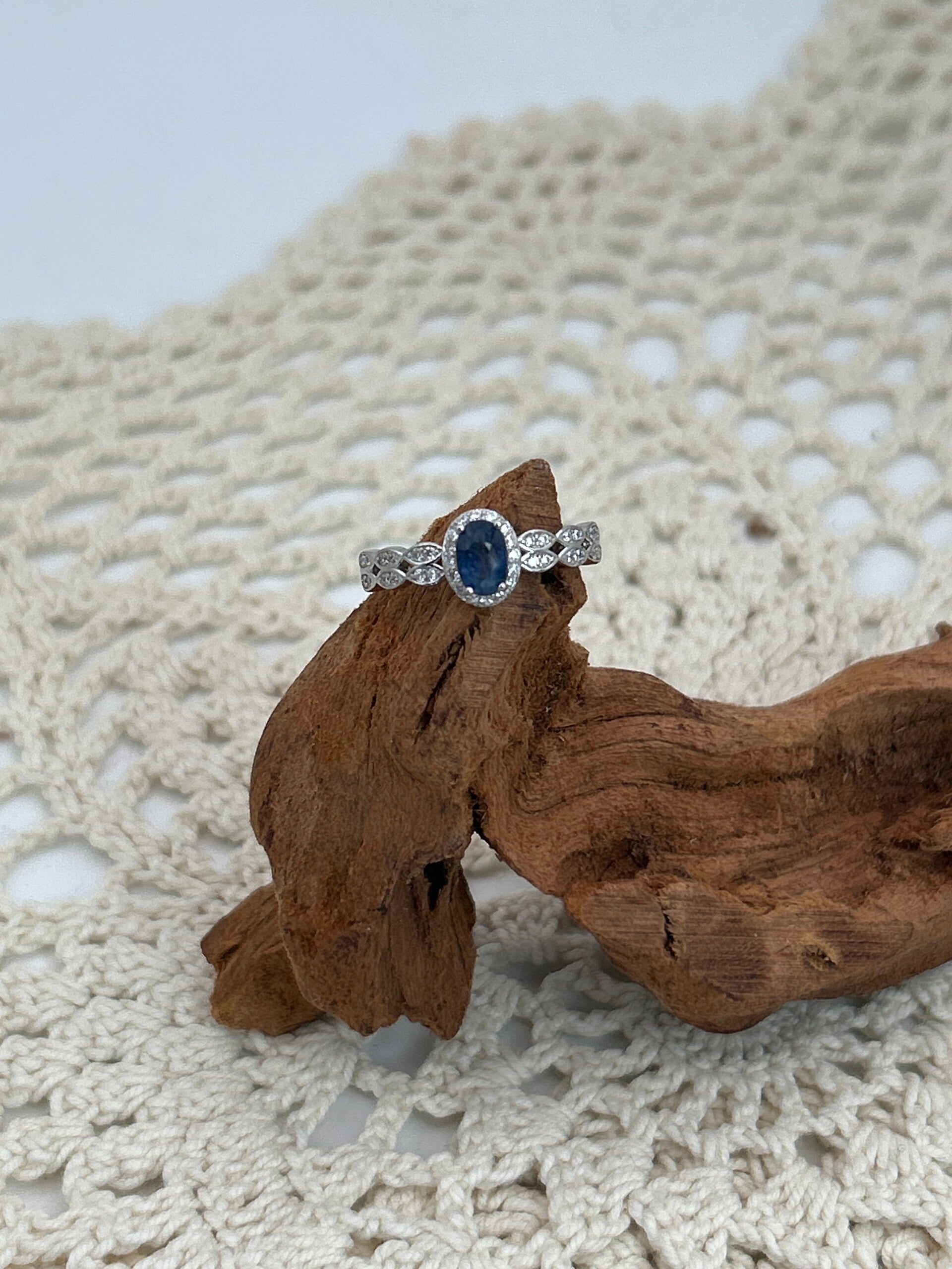 Blauer Saphir Ring