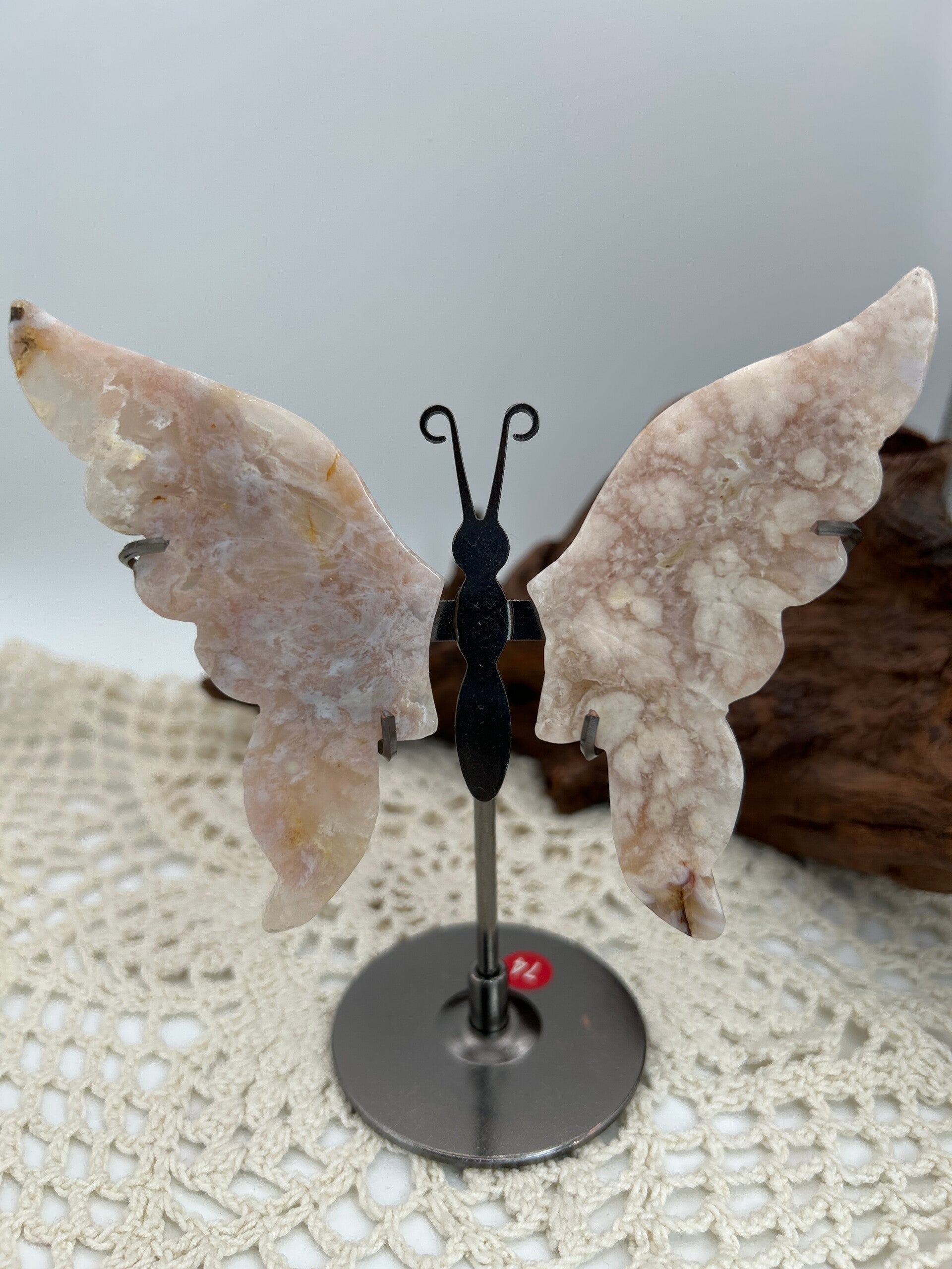Blumenachat Schmetterling