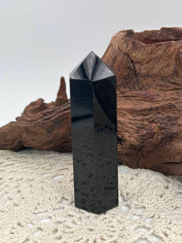 Obsidian Turm