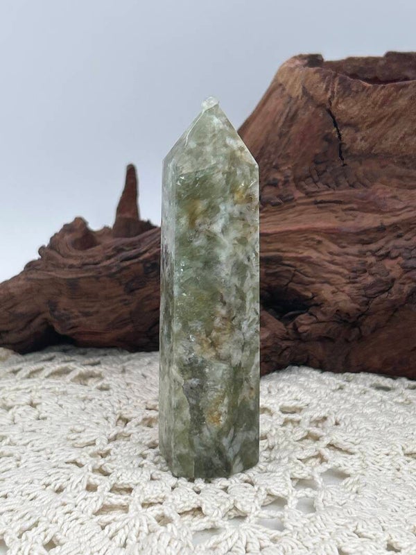 Grüner Mica Turm