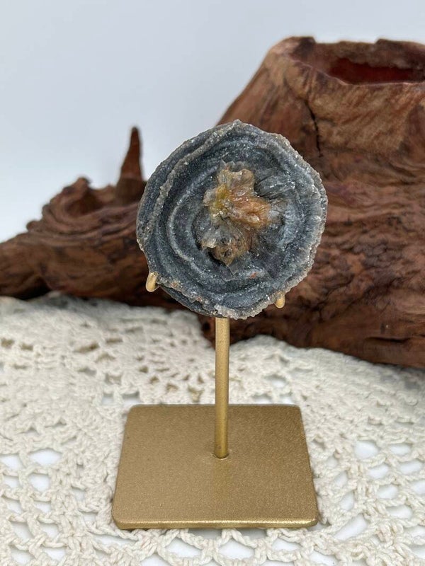 Chalcedon Rose