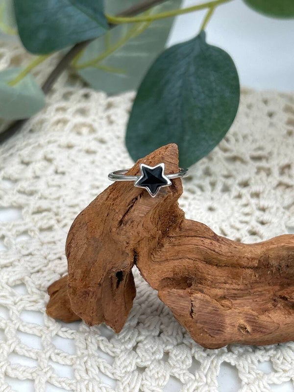 Spinel Ring