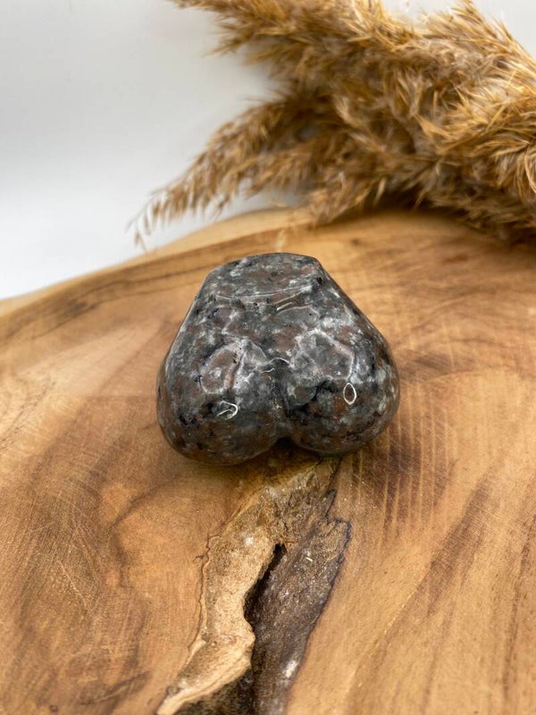 Yooperlite Carving