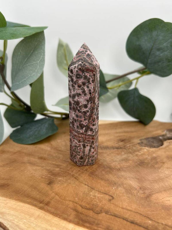 Leopardenfell Jaspis Turm