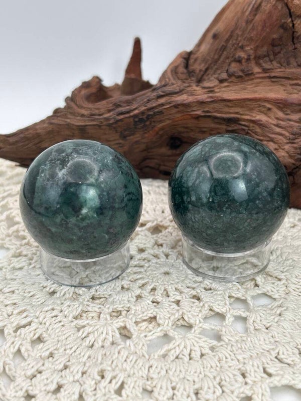 Jade Kugeln