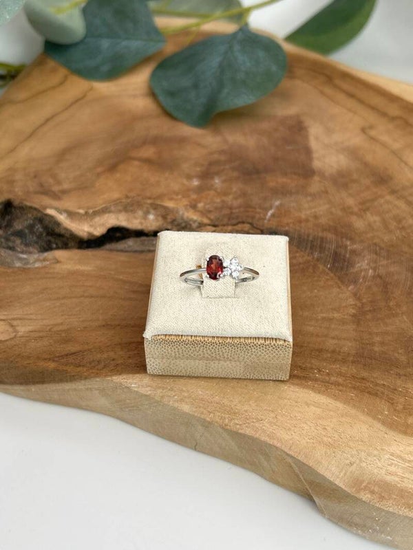 Granat Ring