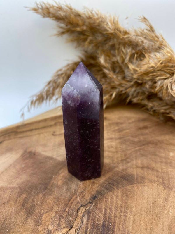 Lepidolite Turm