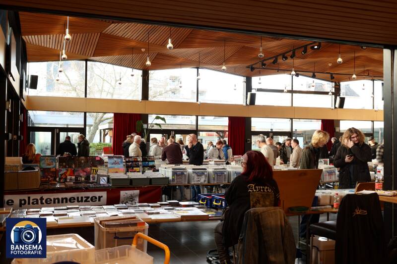 Platenbeurs in de Tamboer