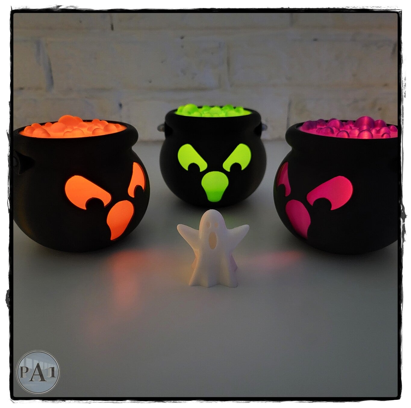 Spooky thealight Cauldron