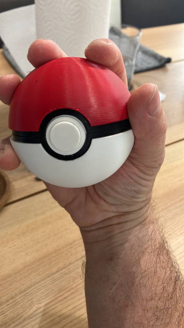 OCR grip Pokeball