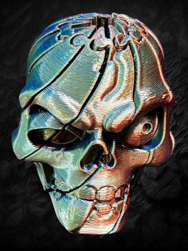 Futuristic & Shimmering: 3D-Printed Cybernetic Sci-Fi Skull Transforming Fidget Toy