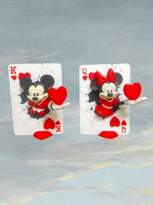 Pop out Mickey and Minnie Mouse