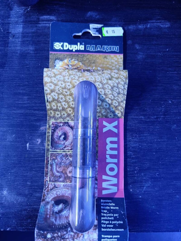 DuplaMarin Worm X borstelworm val