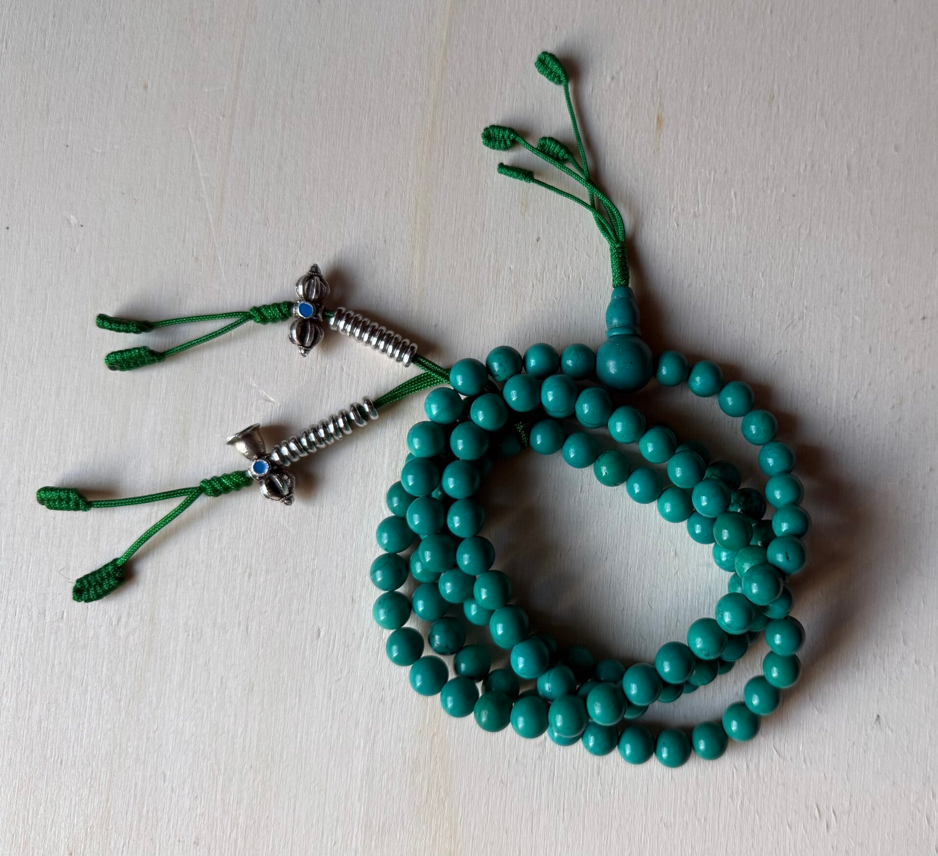 Türkise Mala – Harmonie, Schutz & innere Ruhe mit Zähler und Tasche