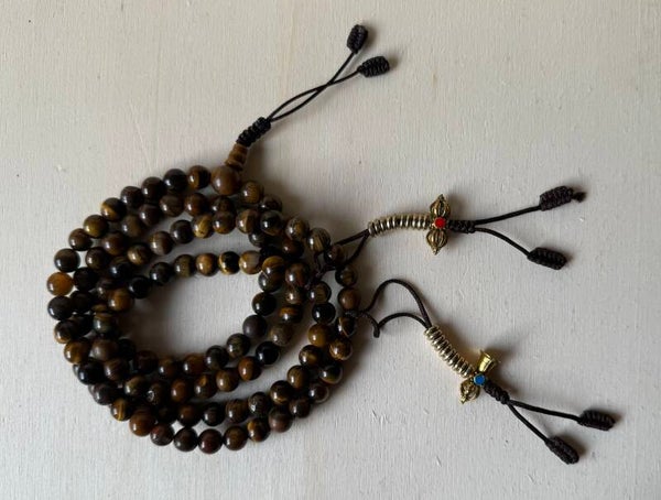 Tigerauge  Mala – 108 Perlen | Mit Zähler & Tasche | Handgefertigt in Nepal
