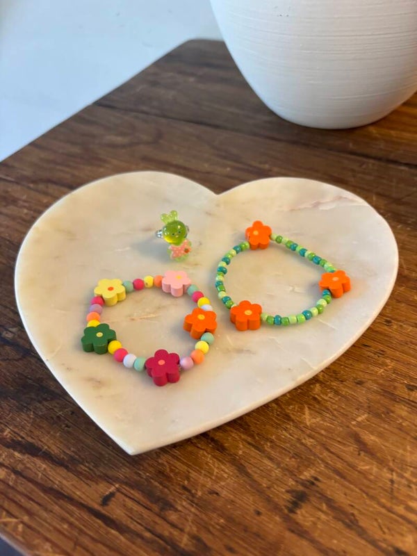 Wood Flower Bracelets With Green Bunny Ring