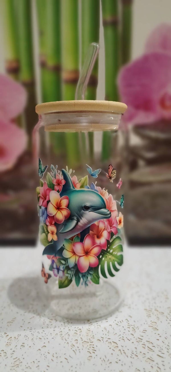 Verre avec couvercle et paille