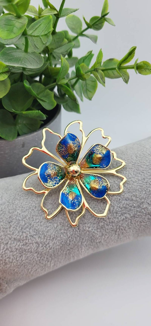 Broche " Fleur bleue "