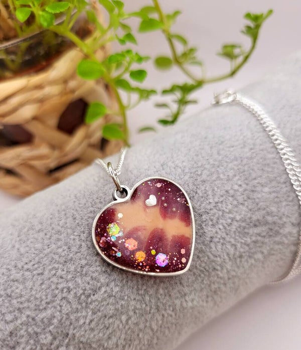 Collier " Nuances corail et violet "