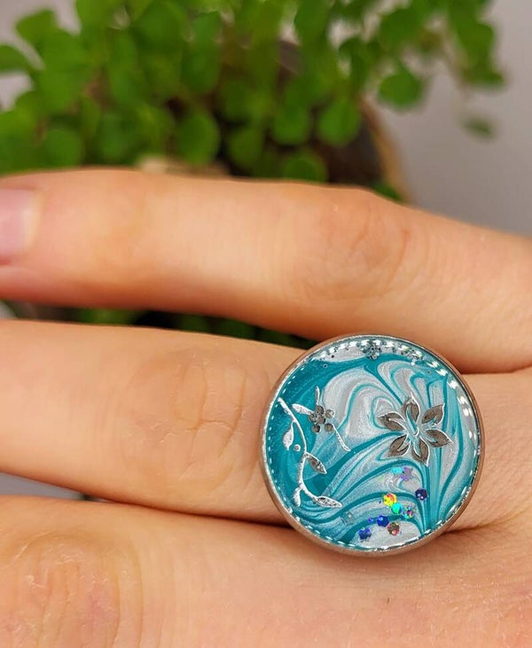 Bague fine " Fleur turquoise "