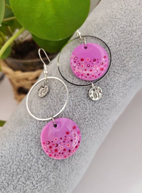 Boucles " Polymère asymétriques roses "