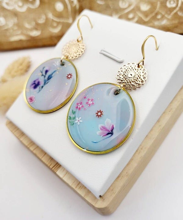 Boucles " polymère arc-en-ciel fleuri "