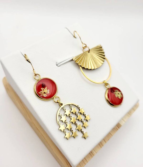 Boucles " Rouges asymétriques étoilées "