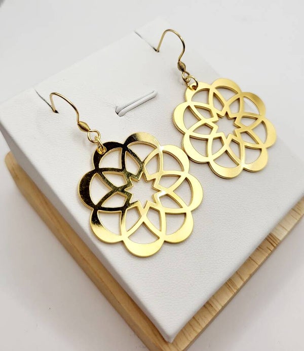 Boucles " Hélé'gantes fleurs dorées "