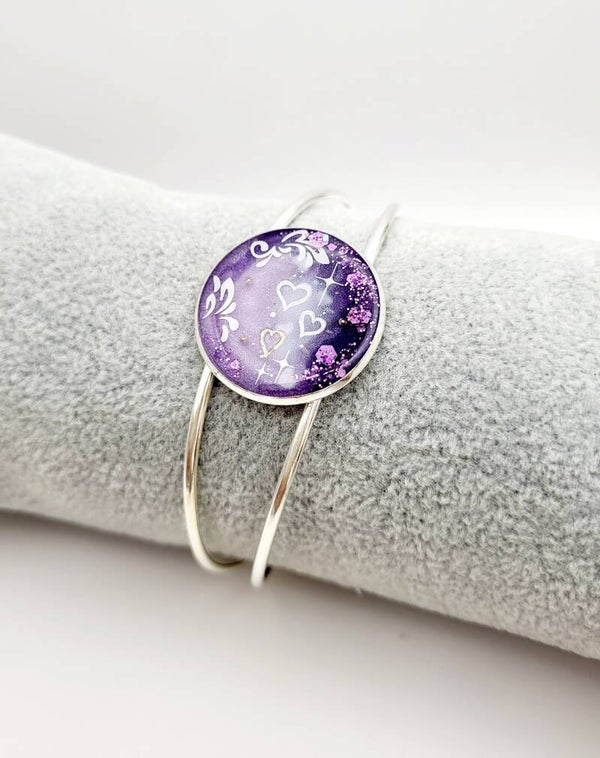 Bracelet jonc " Cœur violet "
