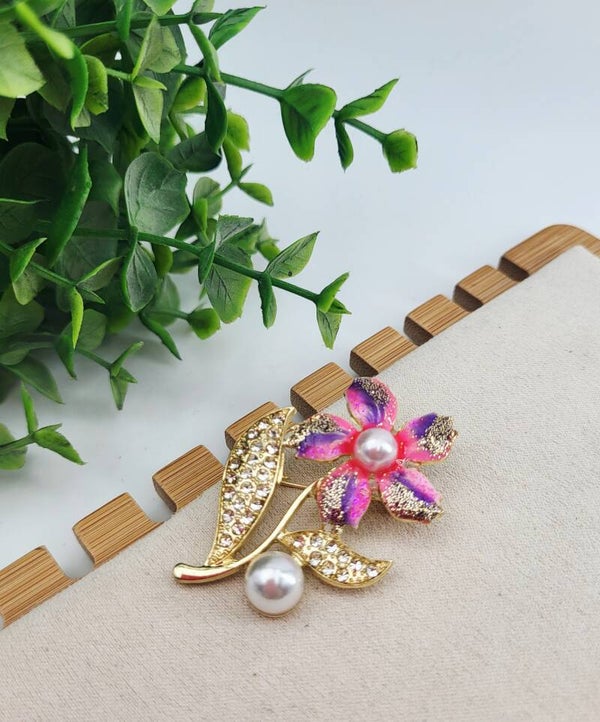 Broche rose