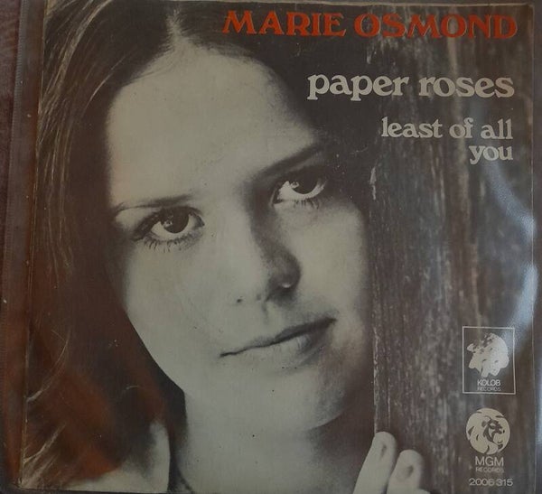 Marie Osmond, paper roses