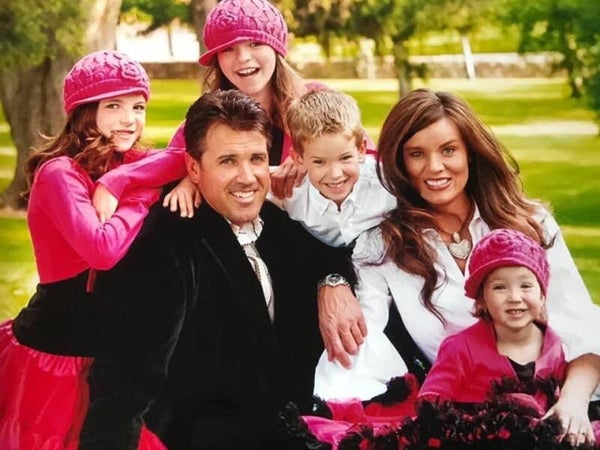 Photo Jared Osmond and family