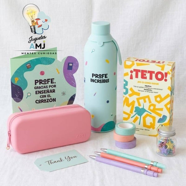 Kit Regalo Super Profe Botella, estuche y Juego Teto