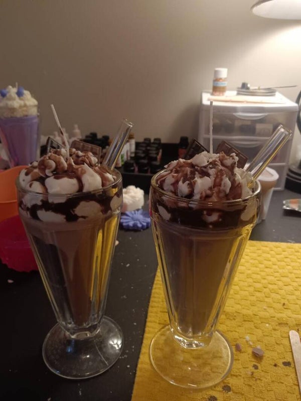 Chocolate scented sundae candle