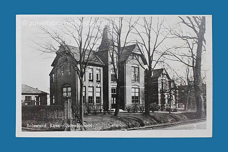 Ansichtkaart zuivelschool Bolsward