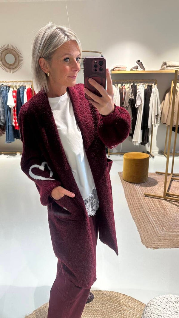 MIKA CARDI