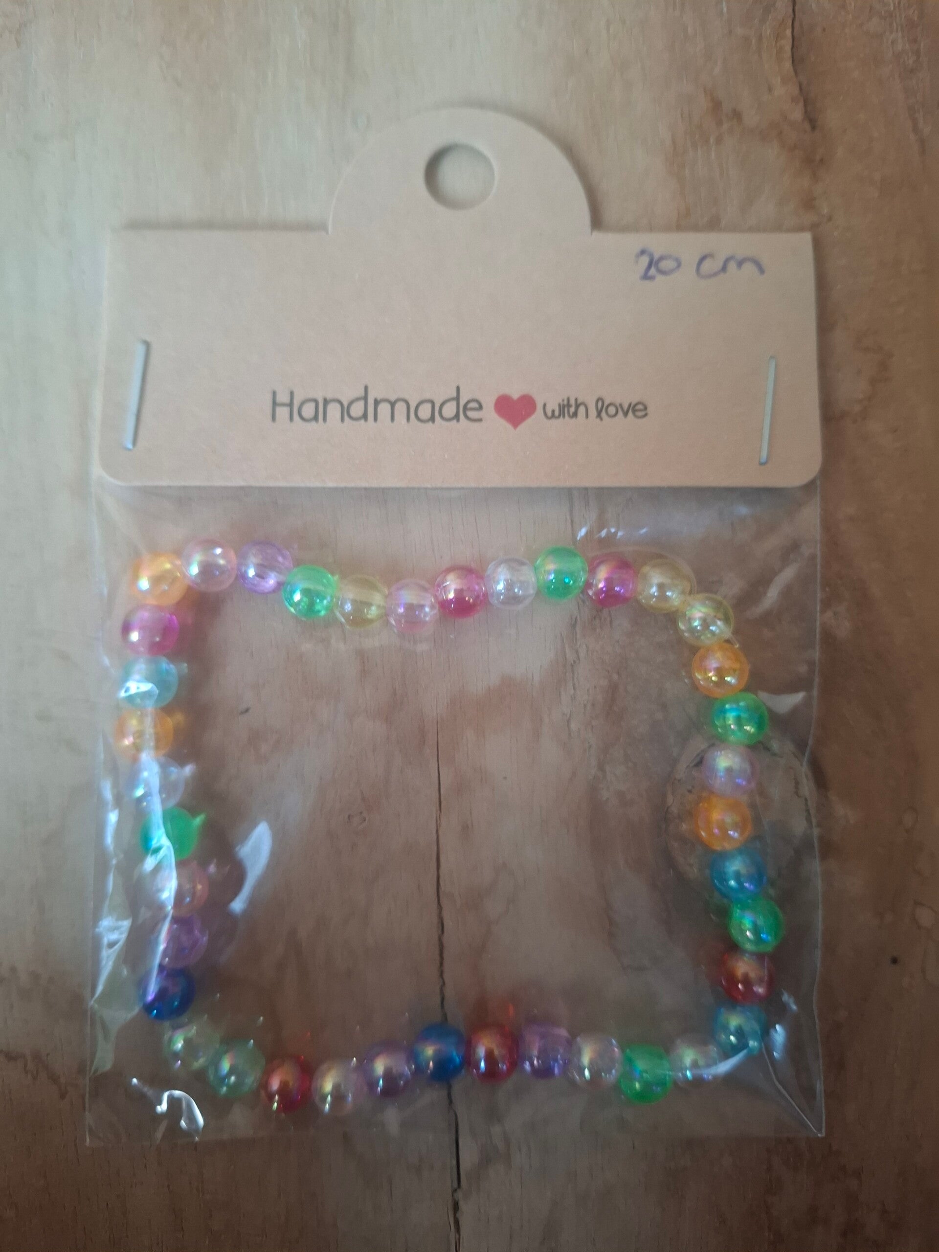 Armbandje gekleurde kralen klein