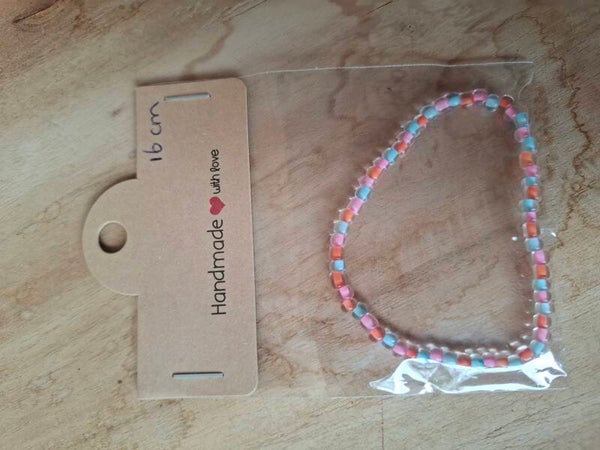 Gekleurd armbandje