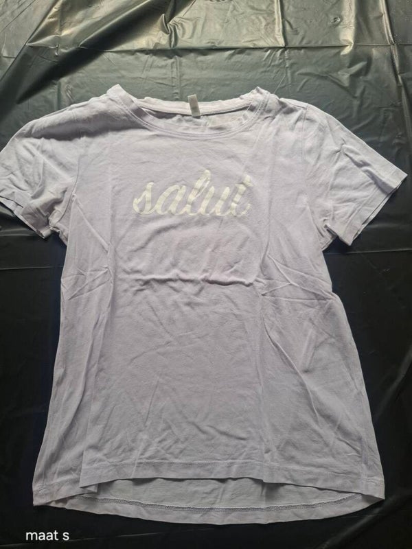 Lila shirt