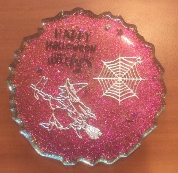 Handgemaakte onderlegger: " Happy Halloween witches" ( Dionys design 16)