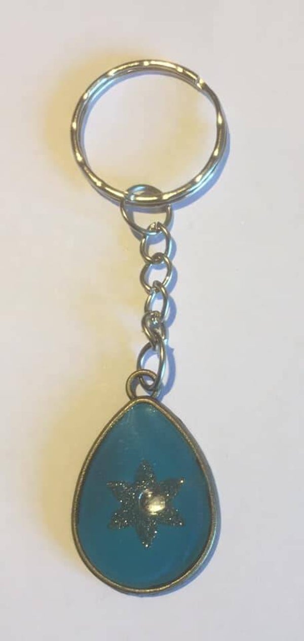 handgemaakte sleutelhanger ( Dionys design 153)