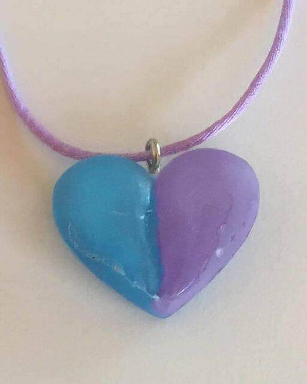 Handgemaakte hanger + toebehorende koord ( Dionys design 46)