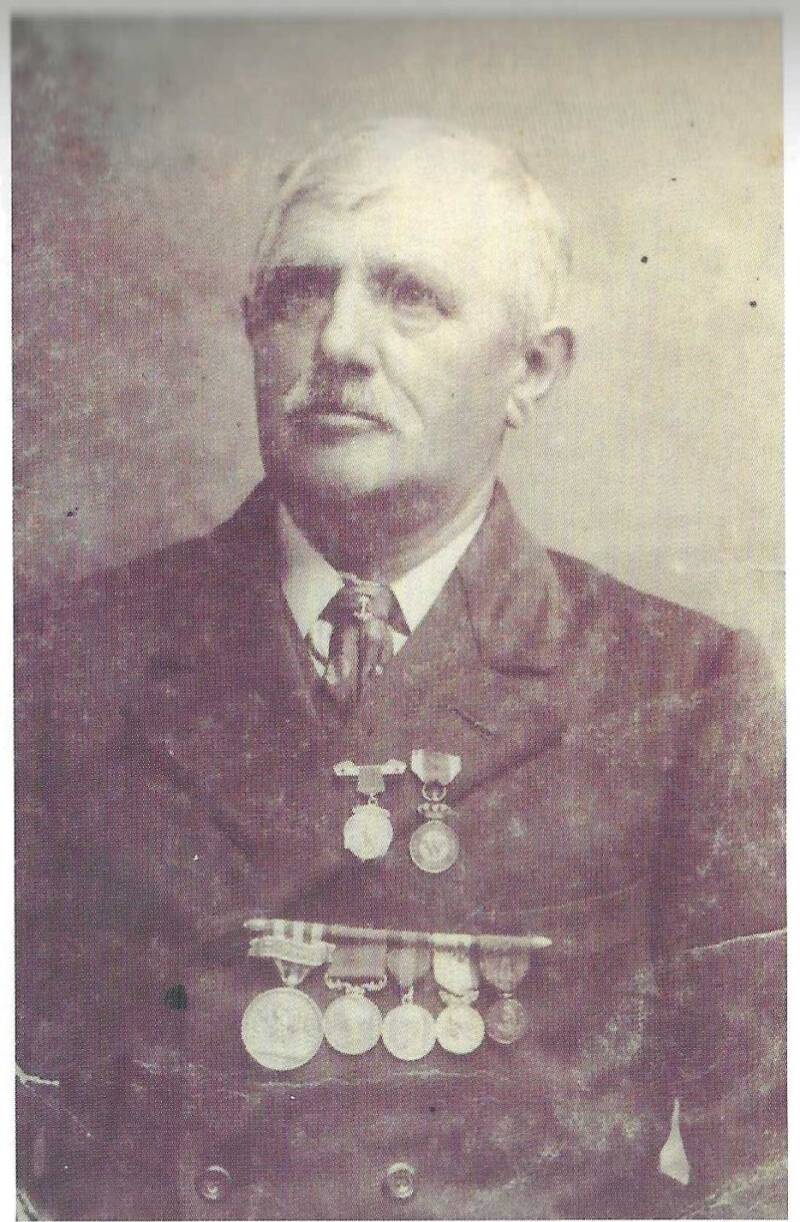 Marinus ( Marien) van der Klooster Dz ''asje pijn''  ( 1864-1958)                              Zoon van: Jacob van der Klooster ( 1829-1899)