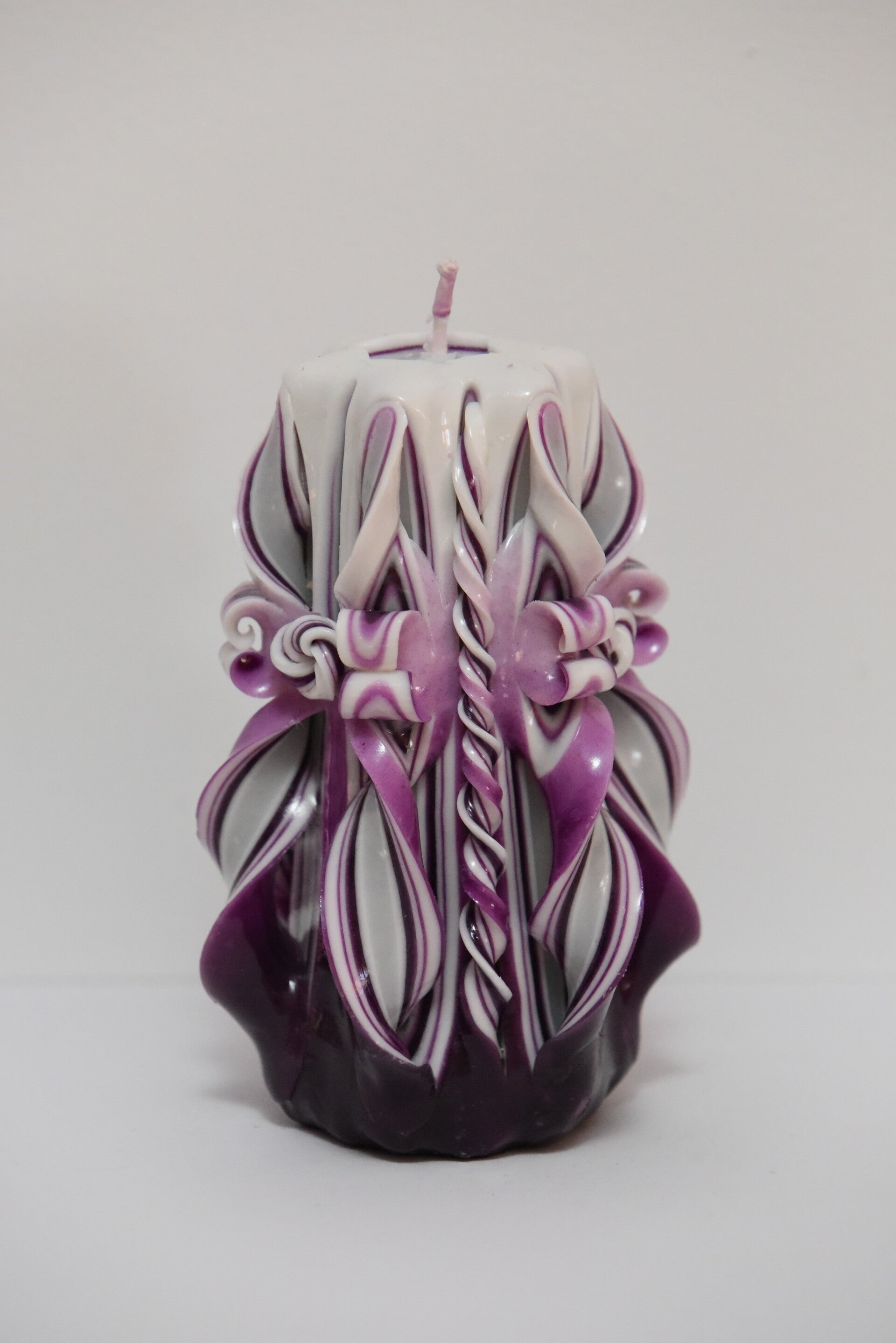 Bougie sculptée - Violet & Blanc