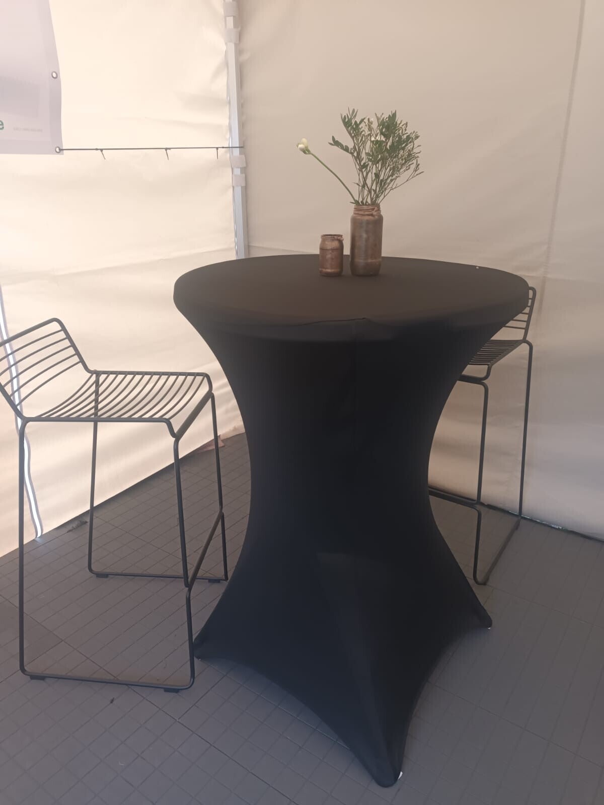 Statafels met linnen