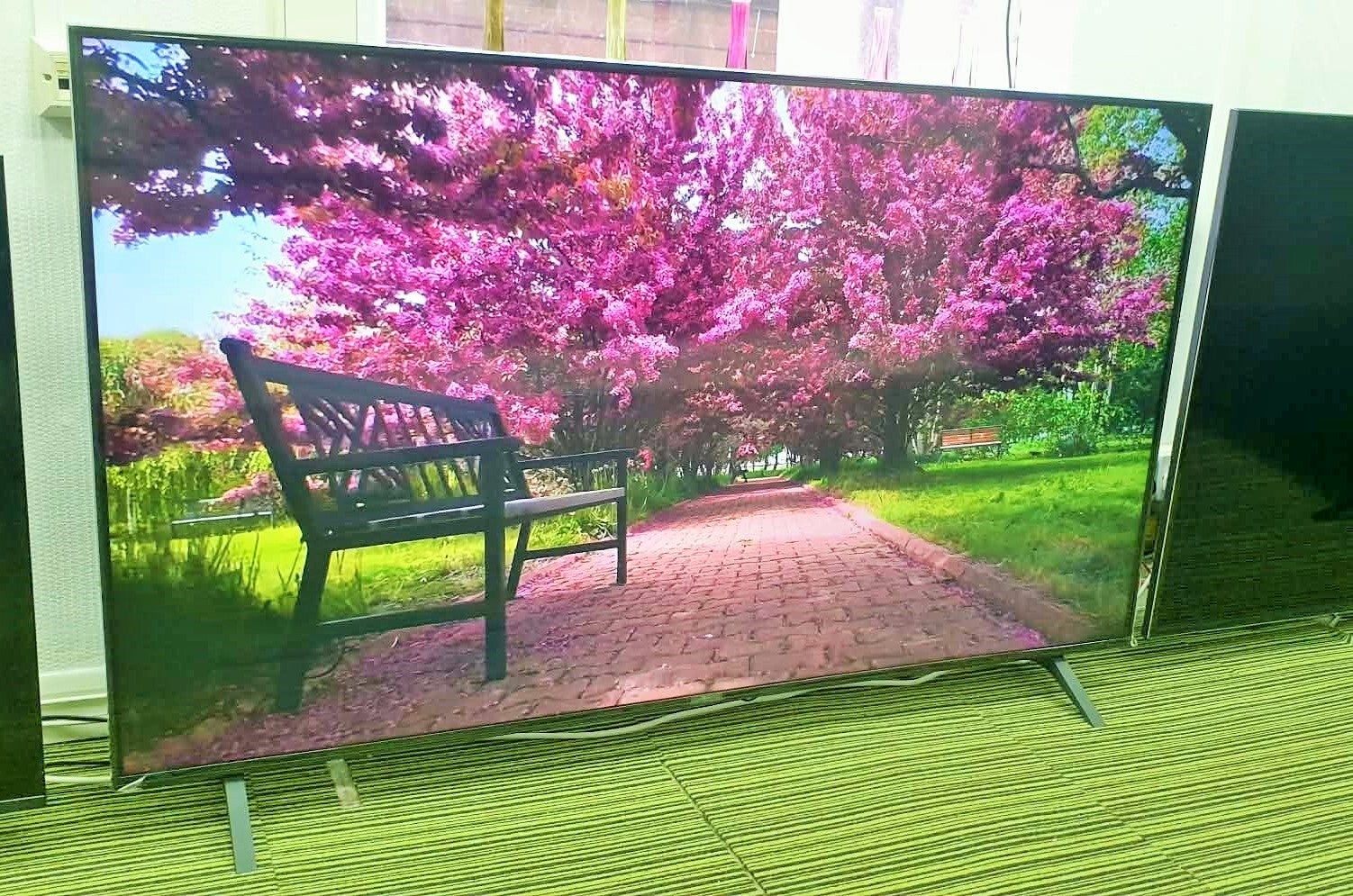 LG 65UA75006LA 65" 4K ACTIVE HDR10 WEBoS25 SMART TV - PLEASE READ