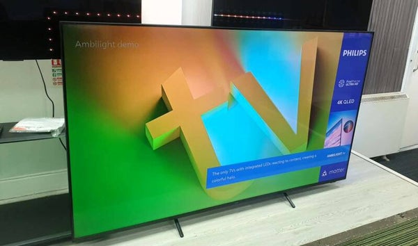 PHILIPS 85PUS8500/12 85" QLED 4K  HDR10+ TITAN SMART TV – with 3 sided Ambilight – RRP £1349