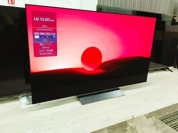 LG OLED55C44LA 55" EVO OLED 4K CINEMA HDR10 DOLBY VISION 120HZ SMART TV with Dolby Atmos 9.1.2 Sound