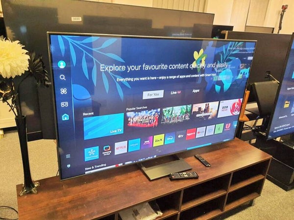 SAMSUNG UE55DU8500 55” 4K HDR10+ 2200PQI SMART TV