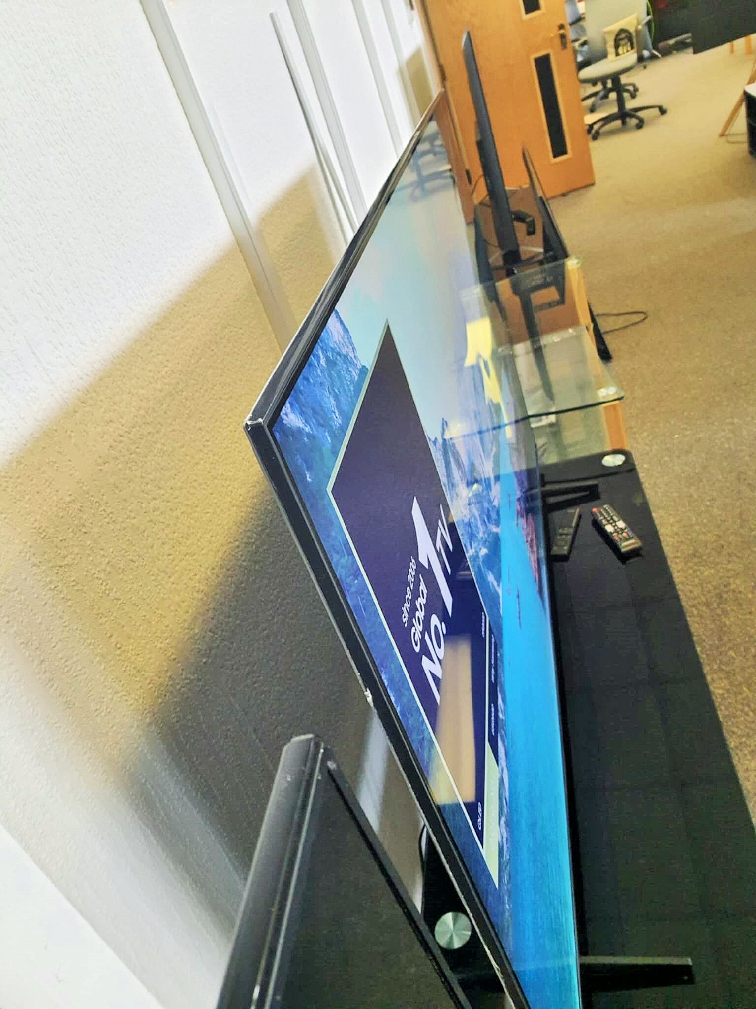 SAMSUNG QE65Q60D 65" DUAL QLED 4K HDR10+ SMART TV (LATEST MODEL) with ...